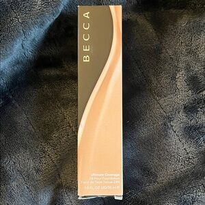 BECCA Ultimate Coverage Foundation - Alabaster